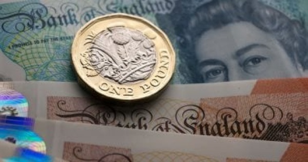 تراجع سعر الجنيه الإسترليني بختام تعاملات الثلاثاء 27 أكتوبر ويسجل 74 98 جنيه للبيع تراجع سعر الجنيه الإسترليني بختام تعاملات الثلاثاء 27 أكتوبر ويسجل 74 98 جنيه للبيع