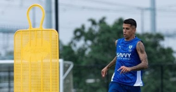 الهلال السعودي يشترط 15 مليون يورو للاستغناء عن كانسيلو لـ برشلونة