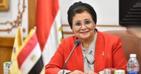 نائب وزير الصحة تبحث تعزيز دور المجتمع المدني في إدارة مراكز تنمية صحة الأسرة بالبحيرة نائب وزير الصحة تبحث تعزيز دور المجتمع المدني في إدارة مراكز تنمية صحة الأسرة بالبحيرة