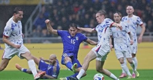 إيطاليا تبدأ رحلة العودة مع مانشيني أمام بلجيكا في دوري الأمم الأوروبية إيطاليا تبدأ رحلة العودة مع مانشيني أمام بلجيكا في دوري الأمم الأوروبية