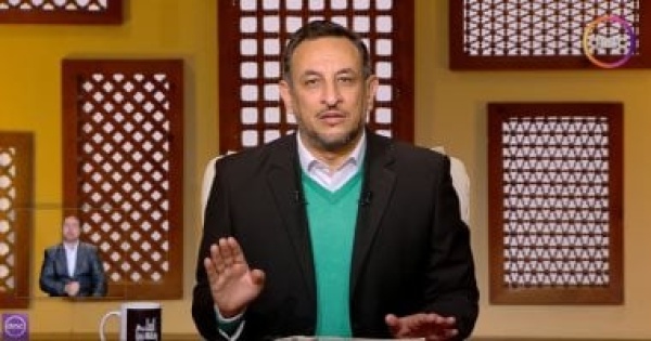 الشيخ رمضان عبد المعز العلم يبنى الشخصية والبيوت والوطن الشيخ رمضان عبد المعز العلم يبنى الشخصية والبيوت والوطن