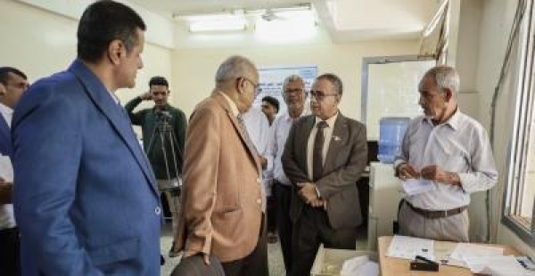 جامعة عدن تدشن التنسيق والتسجيل الإلكتروني للعام الجامعي الجديد جامعة عدن تدشن التنسيق والتسجيل الإلكتروني للعام الجامعي الجديد