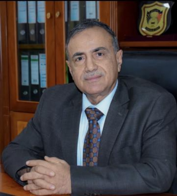 رئيس جامعة عدن يهنئ القيادة السياسية والشعب اليمني بالعيد الـ63 لثورة 14 أكتوبر المجي