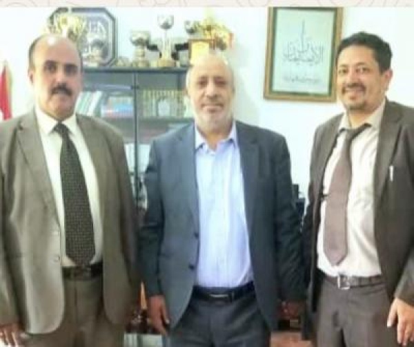 بحث التعاون المشترك بين كلية القانون بجامعة إب وكلية الشريعة والقانون بجامعة صنعاء