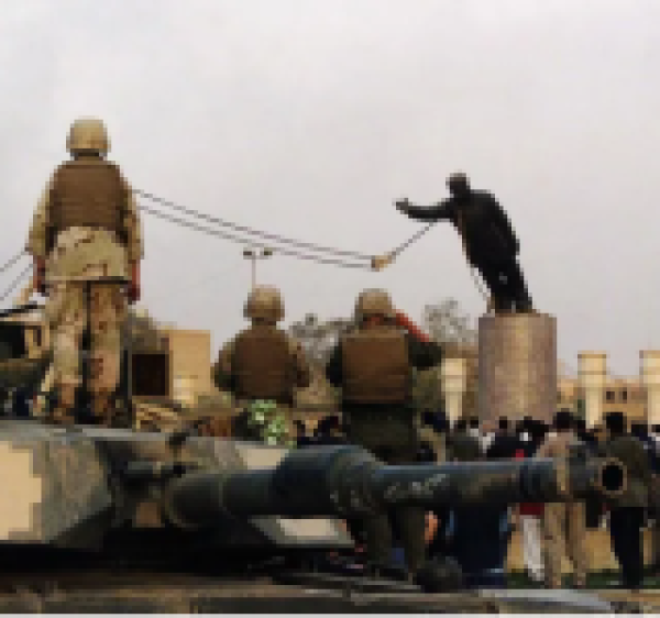 هكذا اسقطت أمريكا صدام حسين بتقرير ملفق هكذا اسقطت أمريكا صدام حسين بتقرير ملفق