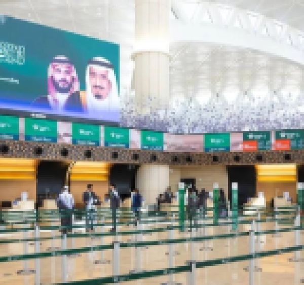 اضطراب حركة الطيران في مطار الرياض