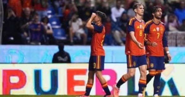منتخب إسبانيا يتفوق على بيرو بثلاثية في بروفة كأس العالم 2026 منتخب إسبانيا يتفوق على بيرو بثلاثية في بروفة كأس العالم 2026