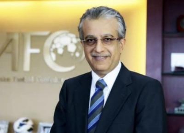 الشيخ سلمان يهنئ منتخب اليمن بعد حجز المقعد الأخير في كأس آسيا السعودية 2027