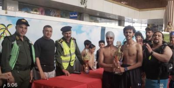 الدفاع المدني بذمار يكر م المشاركين بمنتجع الميثالي ويحتفي بالفائزين