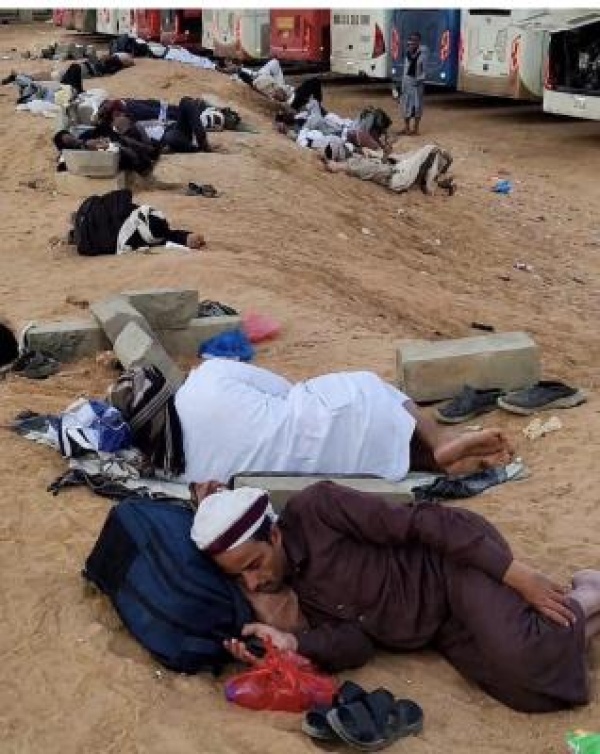 غياب أدنى المقومات الأساسية في منفذ بري حيوي أين تذهب الرسوم والخدمات غائبة