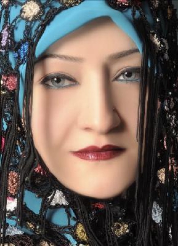 الأديبة أ د سناء الش علان الخلود للن ص والباقي محض خواء ومنهجي