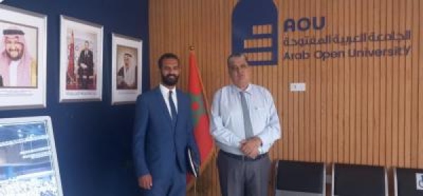 الدكتور عمر دغوغي الإدريسي يلتقي رئيس الجامعة العربية المفتوحة لبحث سبل الشراكة الدكتور عمر دغوغي الإدريسي يلتقي رئيس الجامعة العربية المفتوحة لبحث سبل الشراكة