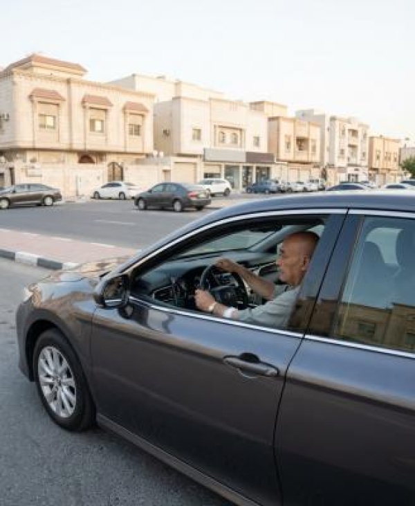 الشيخ يحيى الحباري أتمتع بصحة جيدة وأتجو ل في شوارع صنعاء ولعنة الله على الكاذبين الشيخ يحيى الحباري أتمتع بصحة جيدة وأتجو ل في شوارع صنعاء ولعنة الله على الكاذبين