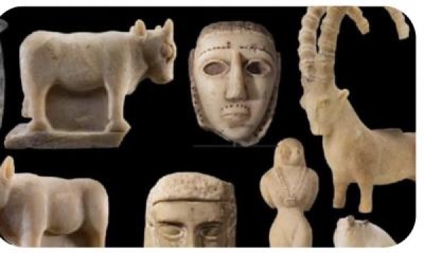الآثار تصدر القائمة الـ36 بالقطع اليمنية المنهوبة من متحفي بينون وظفار الآثار تصدر القائمة الـ36 بالقطع اليمنية المنهوبة من متحفي بينون وظفار