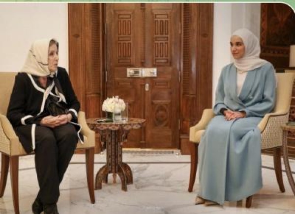 الشرع يستحضر إرث الاستقلال ويستقبل ابنتي القوتلي والعايش في دمشق