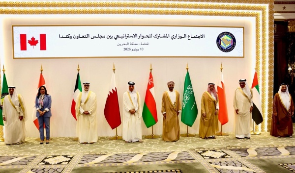وزير الخارجية يرأس وفد الكويت في الحوار الاستراتيجي الخليجي الكندي بالبحرين وزير الخارجية يرأس وفد الكويت في الحوار الاستراتيجي الخليجي الكندي بالبحرين