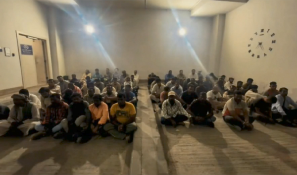 الداخلية تنفذ حملة أمنية لضبط المخالفين والمطلوبين في سكراب السالمي ومنطقة أمغرة الداخلية تنفذ حملة أمنية لضبط المخالفين والمطلوبين في سكراب السالمي ومنطقة أمغرة