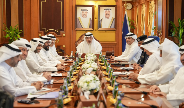 النائب الأول يترأس اجتماعا لبحث جاهزية استضافة كأس السوبر السعودي في الكويت