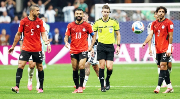 منتخب مصر فرط في التأهل وخرج بشرف