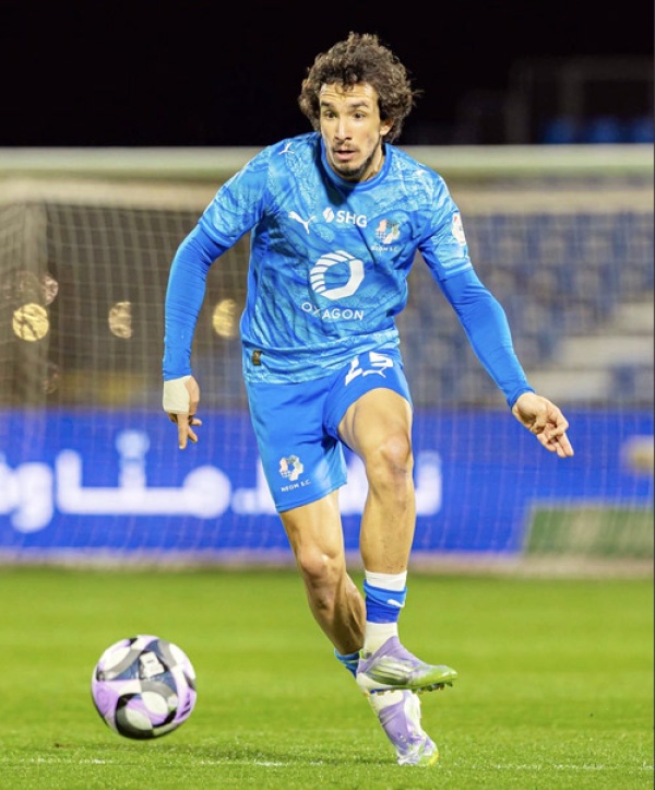 الاتحاد يحسم مفاوضاته مع فارس عابدي الاتحاد يحسم مفاوضاته مع فارس عابدي