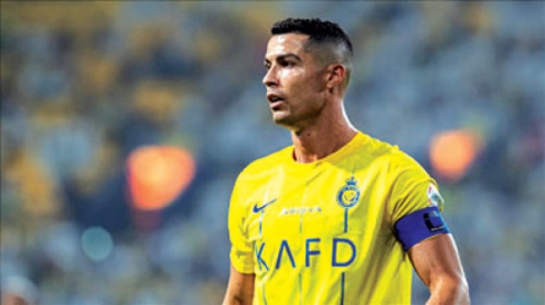 النصر يواجه استريلا أمادور السبت وصفوفه تكتمل بوصول الدوليين