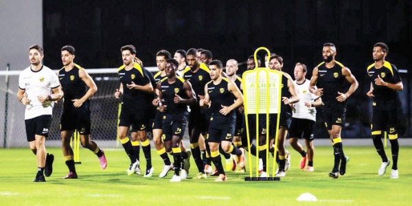 الاتحاد يواجه الجزيرة الإماراتي لخطف بطاقة التأهل الاتحاد يواجه الجزيرة الإماراتي لخطف بطاقة التأهل