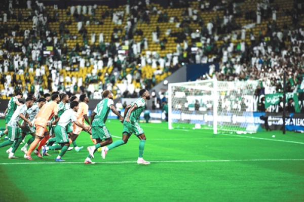 الحزم يفتتح الدوري بالفوز على أبها والأهلي والقادسية يكملان انتصار الضيوف الحزم يفتتح الدوري بالفوز على أبها والأهلي والقادسية يكملان انتصار الضيوف