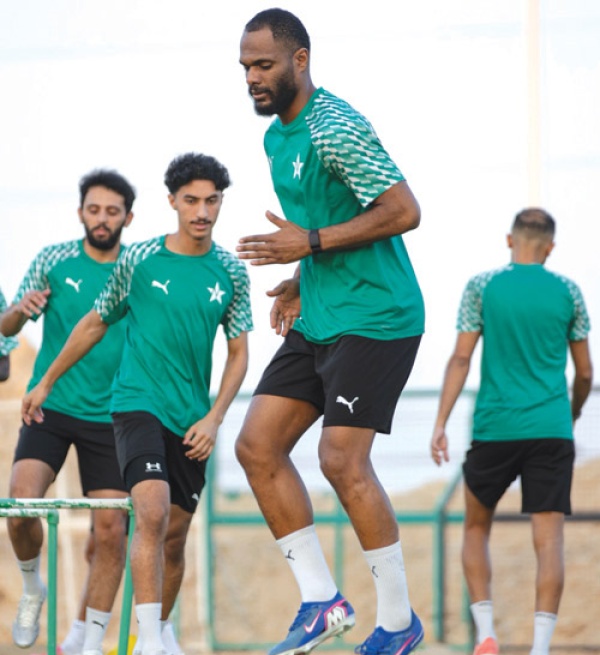 الصقر ضيف ا على العدالة في الأحساء قمة مرتقبة تجمع الجبلين والوحدة والأخدود يلتقي النجمة الصقر ضيف ا على العدالة في الأحساء قمة مرتقبة تجمع الجبلين والوحدة والأخدود يلتقي النجمة