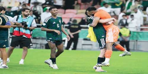مدرب الأخضر دونيس لم نستقبل أي هدف في البطولة