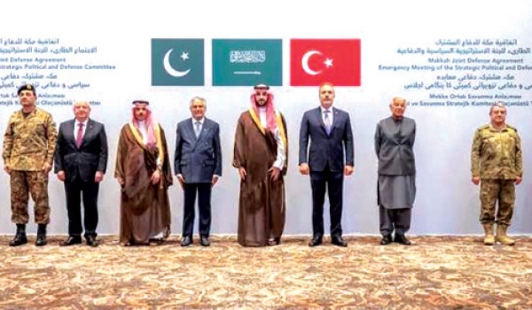 وزير الدفاع الباكستاني يجدد التزام بلاده بتعهداتها الدفاعية المشتركة مع المملكة والبرلمان التركي يقر اتفاقية مكة للدفاع المشترك