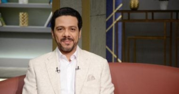 حمزة العيلي فخور جدا بترشيحي لشخصية الدكتور مصطفى محمود في عمل فني كبير