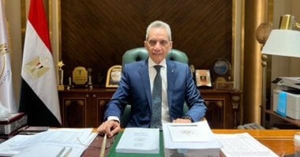 وزير شؤون المجالس النيابية مجلس الشيوخ بيت الخبرة وحصن من حصون التشريع بمصر وزير شؤون المجالس النيابية مجلس الشيوخ بيت الخبرة وحصن من حصون التشريع بمصر