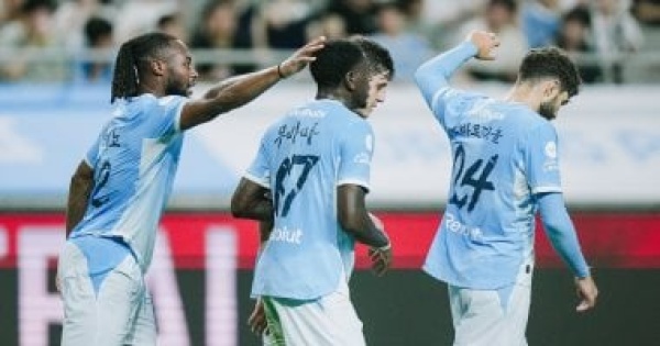 بورتو يتحدى مانشستر سيتي فى لقاء خارج التوقعات بدوري أبطال أوروبا بورتو يتحدى مانشستر سيتي فى لقاء خارج التوقعات بدوري أبطال أوروبا
