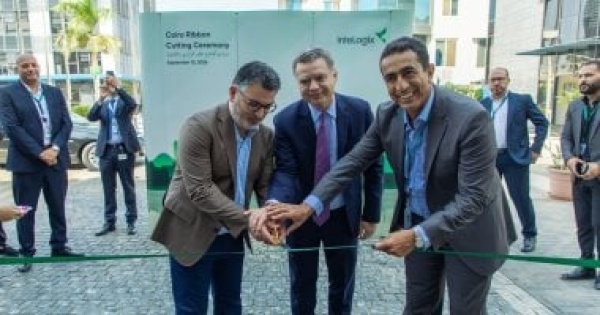 رئيس إيتيدا يفتتح مقر شركة intelogix الأمريكية لبدء تصدير خدمات التعهيد رئيس إيتيدا يفتتح مقر شركة intelogix الأمريكية لبدء تصدير خدمات التعهيد