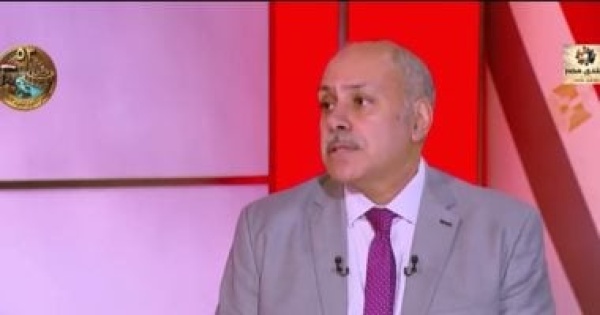 أستاذ علوم سياسية منتدى مصر 2026 يرسخ الشفافية ويستمع للمواطنين أستاذ علوم سياسية منتدى مصر 2026 يرسخ الشفافية ويستمع للمواطنين