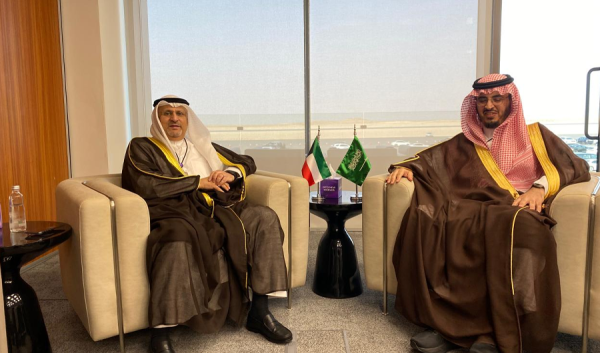 وزير الاتصالات يبحث مع نائب محافظ هيئة الاتصالات السعودي التعاون المشترك وزير الاتصالات يبحث مع نائب محافظ هيئة الاتصالات السعودي التعاون المشترك