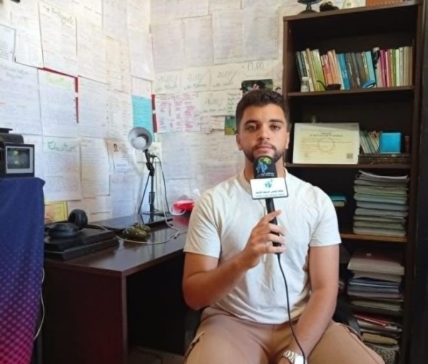 صاحب أفضل معدل في امتحان البكالوريا اقتصاد وتصرف لاوجود لوصفة سحرية للتميز سوى العمل المتواصل