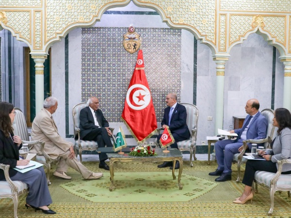 السفير الجديد لباكستان يؤكد حرص بلاده على تعزيز الاستثمار المشترك مع تونس
