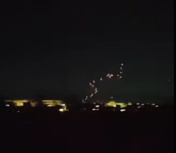 المقاومة الإسلامية في لبنان تعلن أسر عدد من جنود الاحتلال خلال إحباط إنزال النبي شيت المقاومة الإسلامية في لبنان تعلن أسر عدد من جنود الاحتلال خلال إحباط إنزال النبي شيت