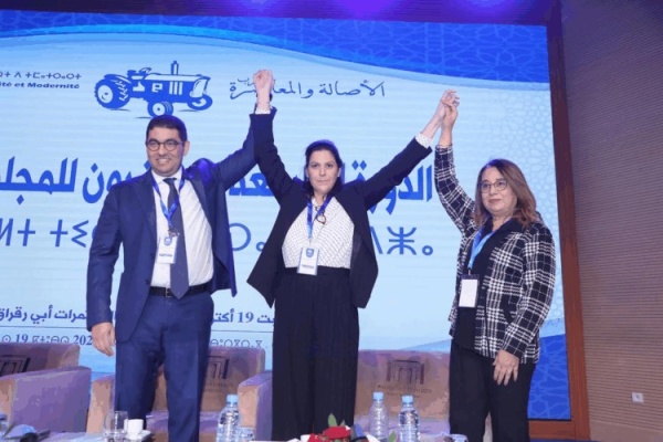 سبت الحسم المجالس الوطنية للأحزاب أمام قرار المشاركة في حكومة المنصوري سبت الحسم المجالس الوطنية للأحزاب أمام قرار المشاركة في حكومة المنصوري