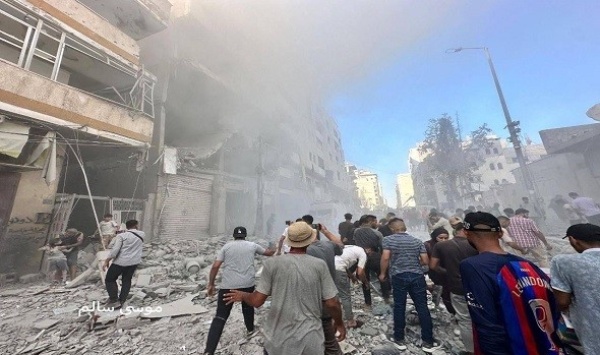 مقتل خمسة أشخاص بينهم مسؤول بالشرطة في غارات إسرائيلية على غزة مقتل خمسة أشخاص بينهم مسؤول بالشرطة في غارات إسرائيلية على غزة