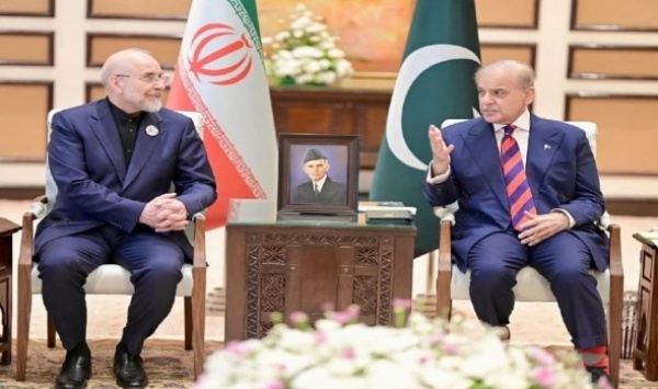 باكستان تعلن التوصل إلى اتفاق سلام بين أميركا وإيران باكستان تعلن التوصل إلى اتفاق سلام بين أميركا وإيران