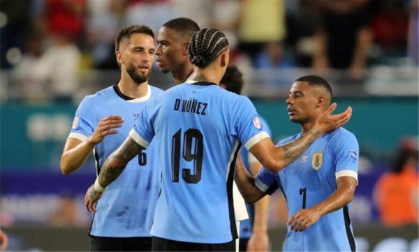 أزمة تواجه لاعب منتخب أوروجواي قبل مواجهة السعودية في كأس العالم أزمة تواجه لاعب منتخب أوروجواي قبل مواجهة السعودية في كأس العالم