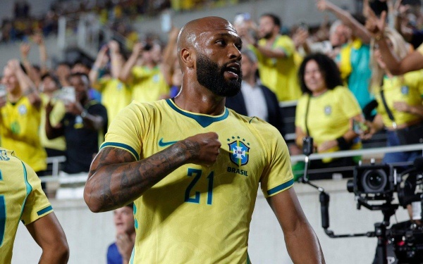 إيجور تياجو بعد مشاركته أمام مصر سعيد بثقة أنشيلوتي وأتعلم من لاعب ريال مدريد إيجور تياجو بعد مشاركته أمام مصر سعيد بثقة أنشيلوتي وأتعلم من لاعب ريال مدريد