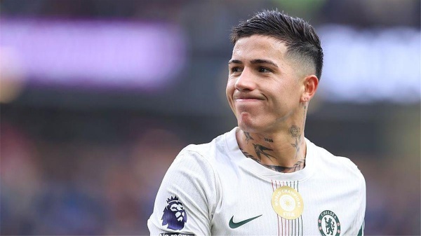 تشيلسي يحدد سعر ا فلكي ا لرحيل إنزو فرنانديز إلى ريال مدريد تشيلسي يحدد سعر ا فلكي ا لرحيل إنزو فرنانديز إلى ريال مدريد