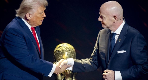 بسبب ترامب 50 نائب ا أوروبي ا يطالبون بالتحقيق مع رئيس فيفا والتهديد بإيقافه بسبب ترامب 50 نائب ا أوروبي ا يطالبون بالتحقيق مع رئيس فيفا والتهديد بإيقافه