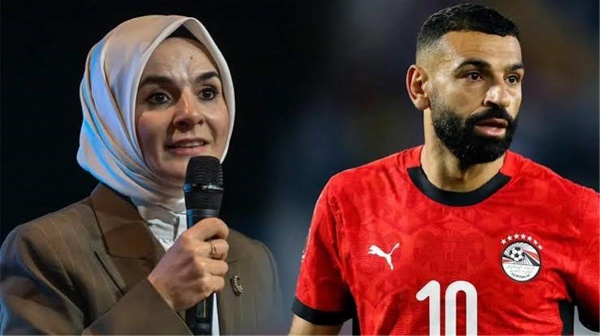 فيديو وزيرة الأسرة التركية تتفاعل مع محادثات التعاقد مع محمد صلاح فيديو وزيرة الأسرة التركية تتفاعل مع محادثات التعاقد مع محمد صلاح