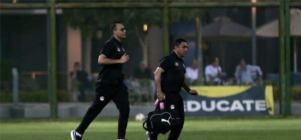 خاص طبيب منتخب الشباب يتلقى عرض ا لرئاسة الجهاز الطبي لنادي الزمالك خاص طبيب منتخب الشباب يتلقى عرض ا لرئاسة الجهاز الطبي لنادي الزمالك
