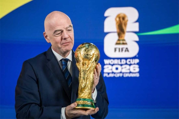 موقف إنفانتينو من مطالب رحيله عن رئاسة فيفا