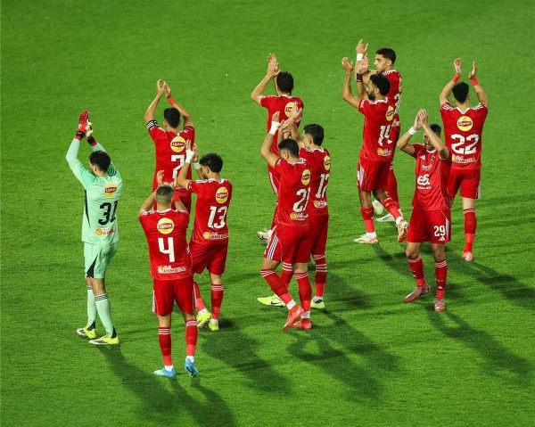 رغم الإغراءات المالية الأهلي يرفض مغادرة لاعبه للدوري السعودي